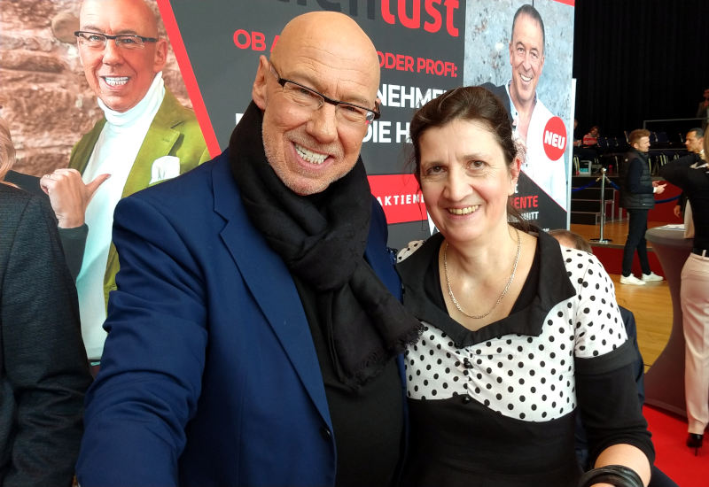 Auf dem Messestand von Aktienlust Doris vom TrendTechnik® Team mit Mike Knauff